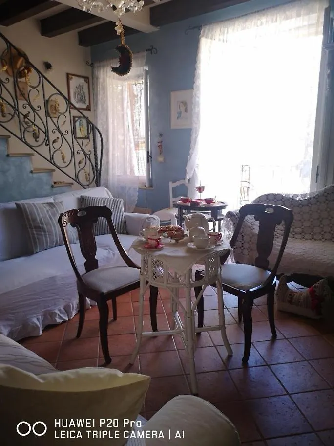 Ludy Suite House Augusta 0*,  Italy